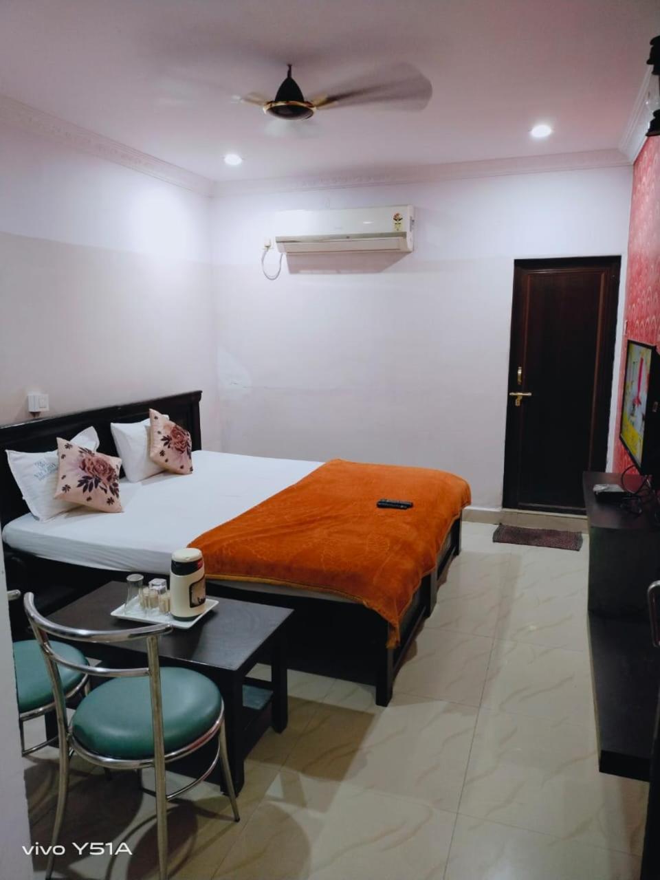 Sv Guest Rooms فيساخاباتنام المظهر الخارجي الصورة